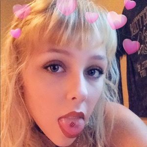 Meet your Posher, Alexa